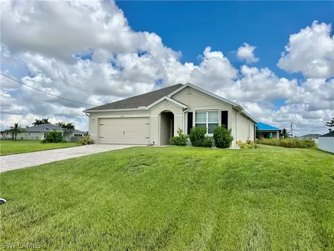 1201 NW 13th Ter, Cape Coral, FL 33993