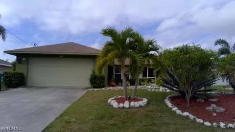26 SW 21st Pl, Cape Coral, FL 33991