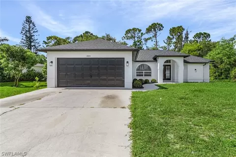 8184 Cypress Dr N, Fort Myers, FL 33967