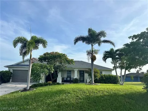 23 NW 7th Ter, Cape Coral, FL 33993