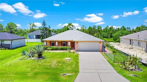 2805 34th St W, Lehigh Acres, FL 33971