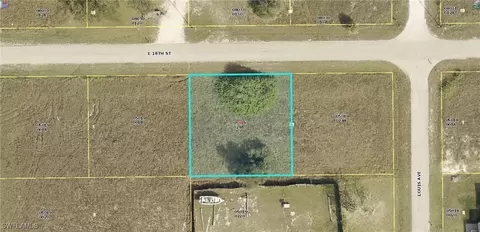 4004 E 18th St, Lehigh Acres, FL 33972