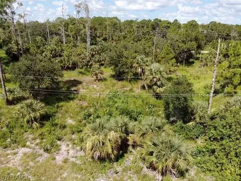 1889 Weldon Ave, Lehigh Acres, FL 33972