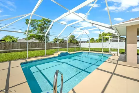 1320 SE 22nd Ter, Cape Coral, FL 33990