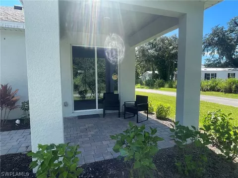 712 Treehouse Ln, Labelle, FL 33935 photo 8