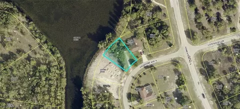 618 Dauphine Ave S, Lehigh Acres, FL 33974
