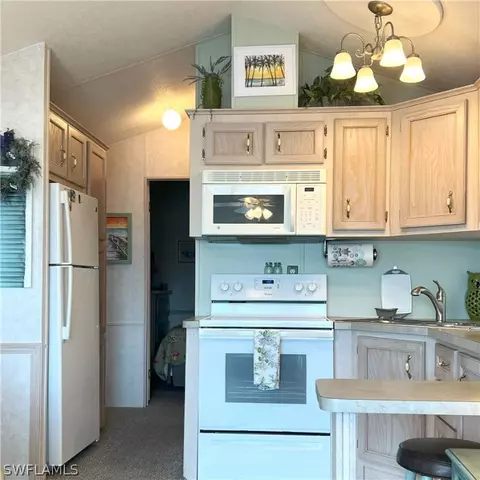 1724 E Manatee Loop, Punta Gorda, FL 33950 photo 13
