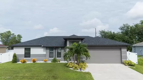 1502 NE 7th Pl, Cape Coral, FL 33909