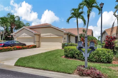 2227 Carnaby Ct, Lehigh Acres, FL 33973