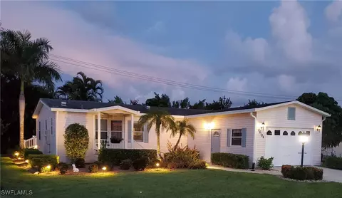26184 Bonita Fairways Cir, Bonita Springs, FL 34135