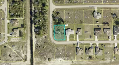 1137 Emory St E, Lehigh Acres, FL 33974