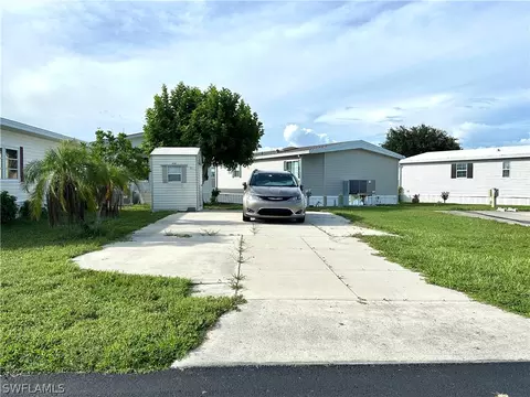 4710 Jefferson Davis Blvd W, Estero, FL 33928