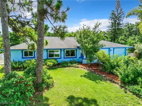 26700 Lost Woods Cir, Bonita Springs, FL 34135