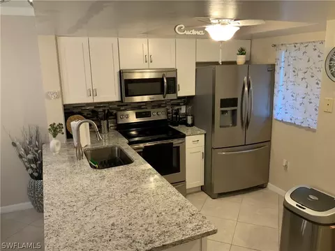 4790 S Cleveland Ave #203, Fort Myers, FL 33907