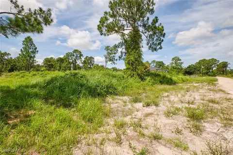 7753 1st Pl, Labelle, FL 33935 photo 5