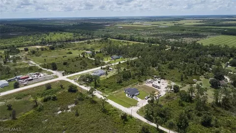 7753 1st Pl, Labelle, FL 33935 photo 9