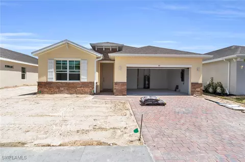 371 Spring Hill Lake Loop, Cape Coral, FL 33993