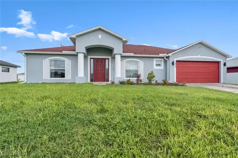 313 NW 13th Ter, Cape Coral, FL 33993