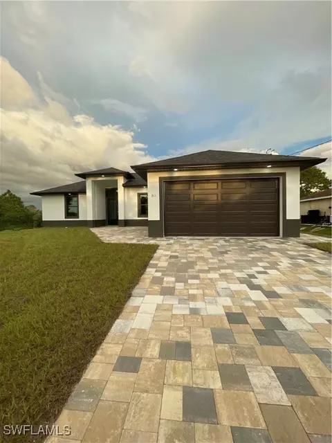 2204 Ann Ave N, Lehigh Acres, FL 33971