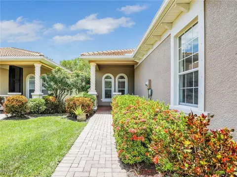 21054 Cosenza Ct, Estero, FL 33928 photo 3