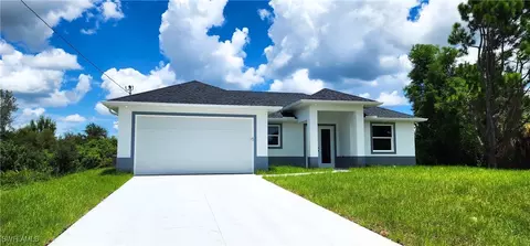 3304 29th St SW, Lehigh Acres, FL 33976