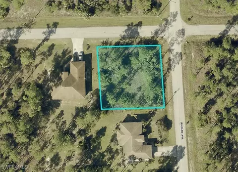 3206 E 22nd St, Alva, FL 33920 photo 1