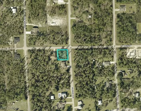 3206 E 22nd St, Alva, FL 33920 photo 2