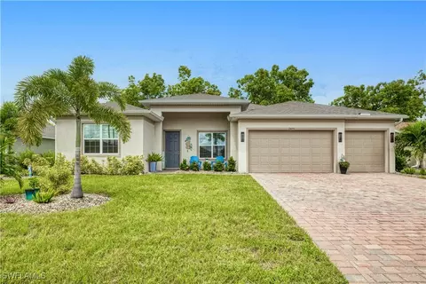 2415 Rio De Janeiro Ave, Punta Gorda, FL 33983