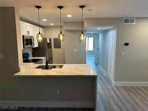 9970 Sailview Ct #12, Fort Myers, FL 33905
