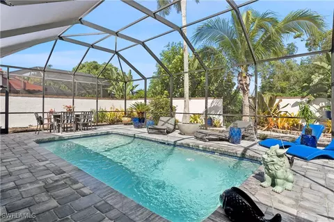 5426 Harbour Castle Dr, Fort Myers, FL 33907