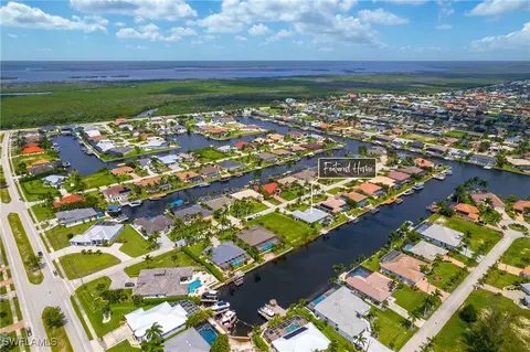 4109 SW 28th Pl, Cape Coral, FL 33914