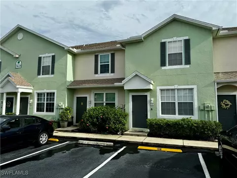 3618 Pine Oak Cir #107, Fort Myers, FL 33916