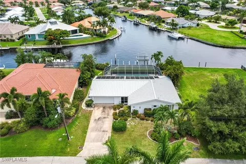 133 Crescent Dr, Punta Gorda, FL 33950