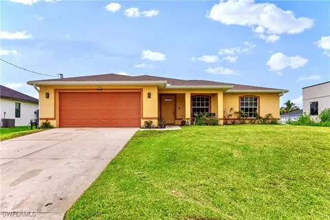 2804 30th St SW, Lehigh Acres, FL 33976