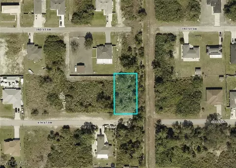 2914 4th St SW, Lehigh Acres, FL 33976