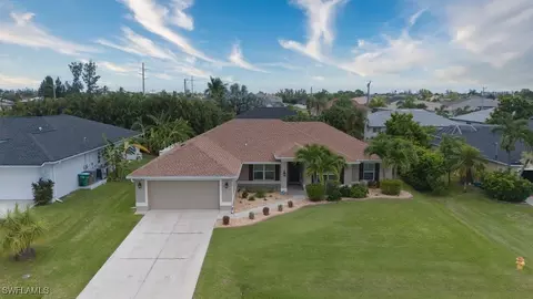 1917 SW 30th St, Cape Coral, FL 33914
