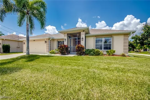 2702 SW 28th Ave, Cape Coral, FL 33914