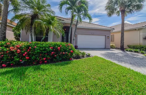 2274 Bainmar Dr, Lehigh Acres, FL 33973
