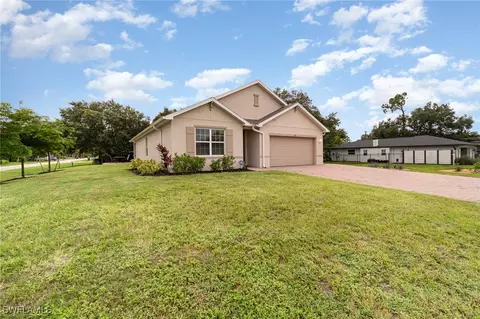 2261 Webster Rd, Alva, FL 33920