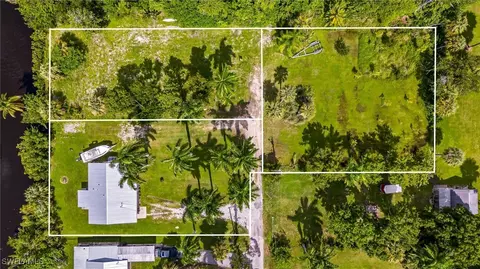 4149 Saums Dr, North Fort Myers, FL 33903
