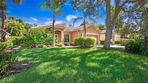 9960 Colonial Walk N, Estero, FL 33928