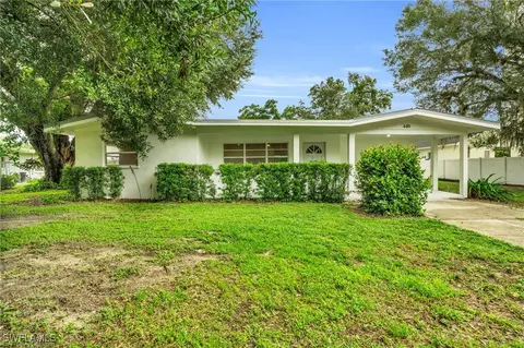 440 6th Ave, Labelle, FL 33935