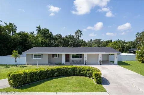 1380 Sunbury Dr, Fort Myers, FL 33901