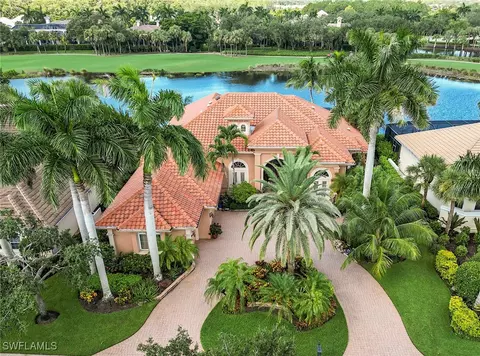 10232 Idle Pine Ln, Bonita Springs, FL 34135