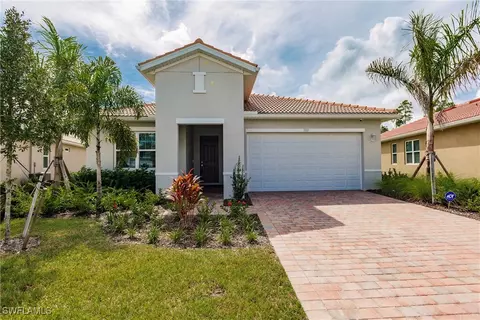 3800 Crosswater Dr, North Fort Myers, FL 33917