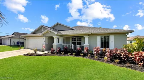 6540 Abbott St, Fort Myers, FL 33966