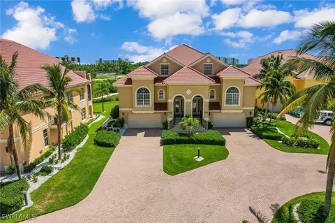 7521 Lake Valencia Ct #3A, Fort Myers Beach, FL 33931