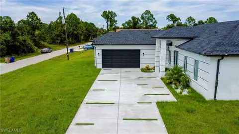1206 W 14th St, Lehigh Acres, FL 33972