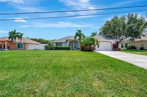 5031 Agualinda Blvd, Cape Coral, FL 33914
