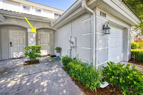 8198 Pacific Beach Dr, Fort Myers, FL 33966